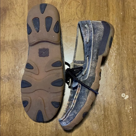 Twisted X shoes. - Picture 2 of 2